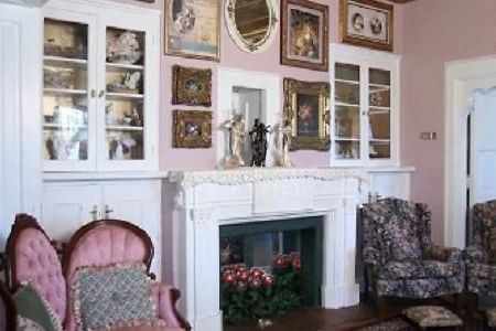 Lockheart Gables Romantic Bed And Breakfast Fort Worth Exterior photo
